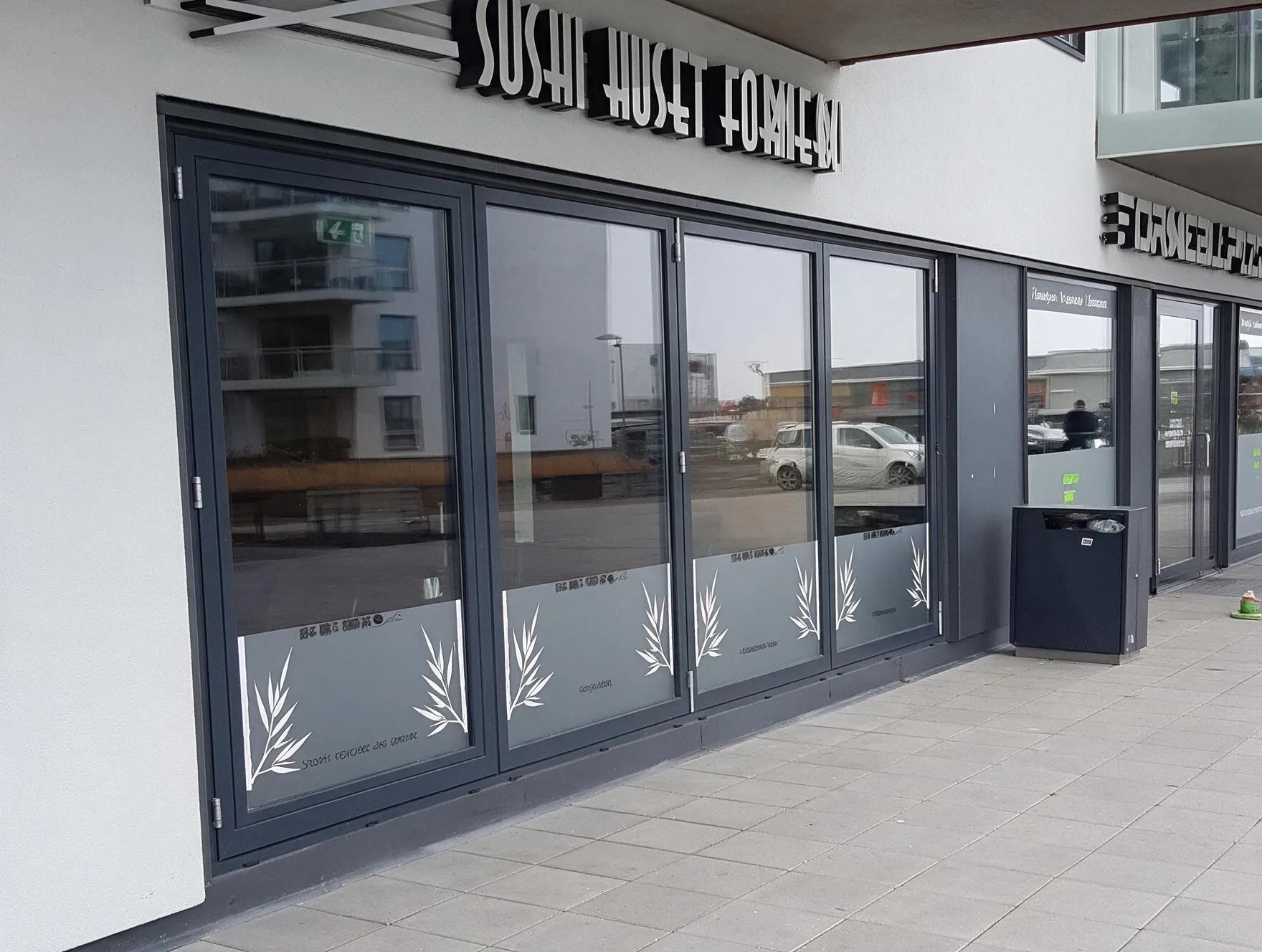 Sushi Huset Fornebu – fersk sushi og asiatisk mat